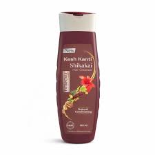 Patanjali Kesh Kanti Shikakai Shampoo 180 Ml